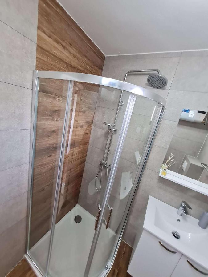 Apartmani Lovre I Zara Extérieur photo